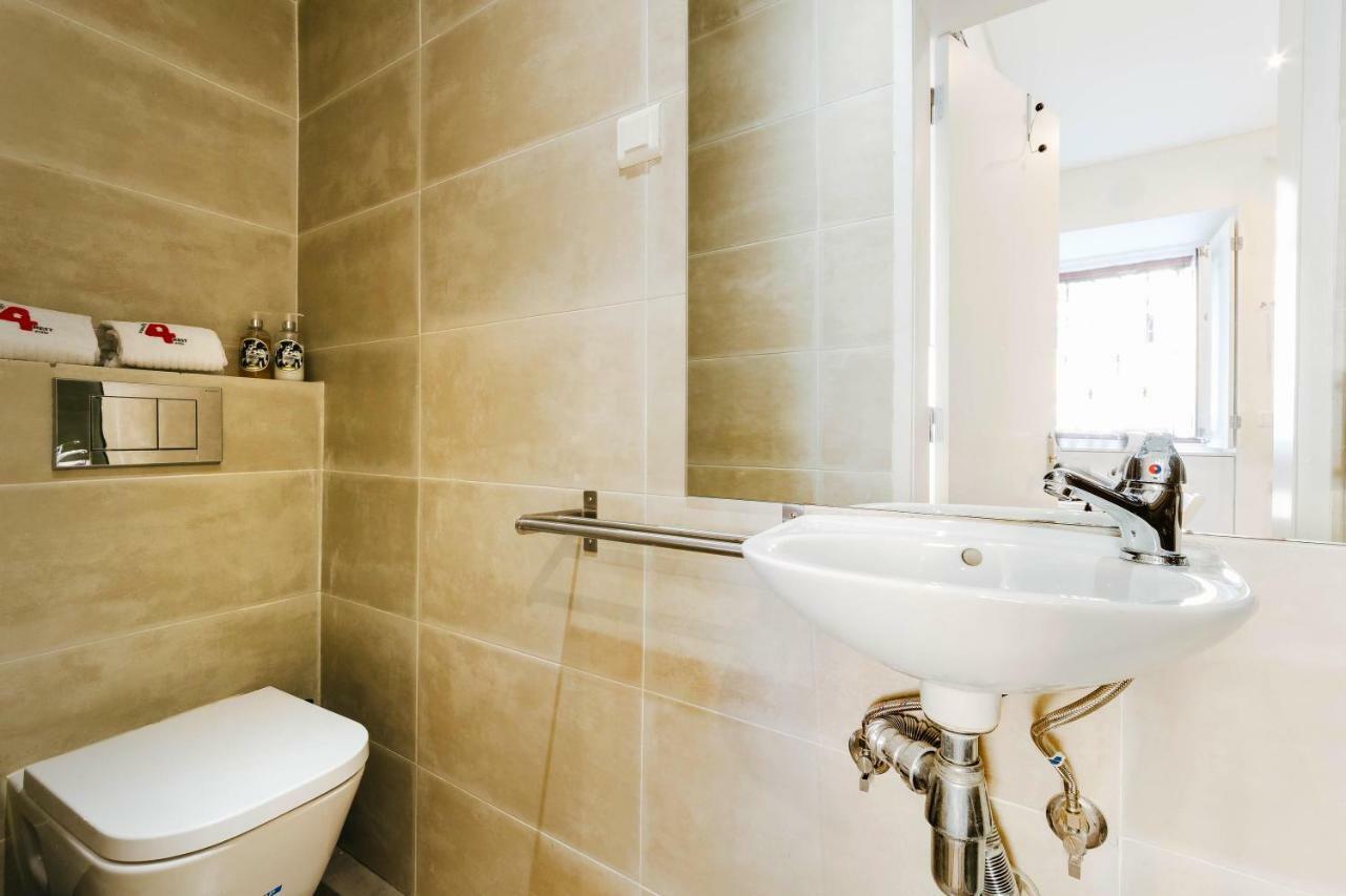 Rent4Rest Lisbon Downtown Tiny Studio Apartments المظهر الخارجي الصورة